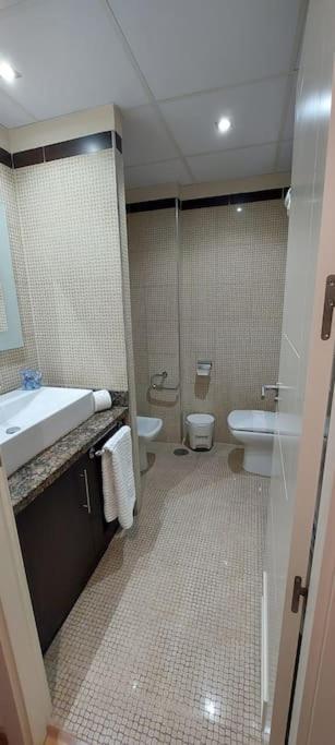 Elegante Alojamiento Con Piscina A 200 M Del Mar. Apartment Benalmádena Exterior foto