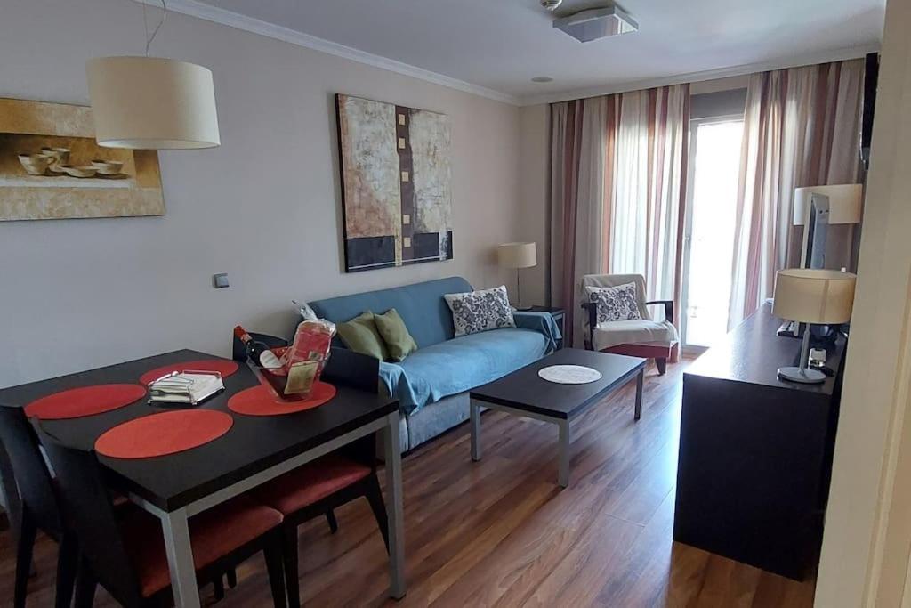 Elegante Alojamiento Con Piscina A 200 M Del Mar. Apartment Benalmádena Exterior foto