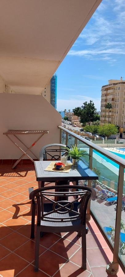 Elegante Alojamiento Con Piscina A 200 M Del Mar. Apartment Benalmádena Exterior foto